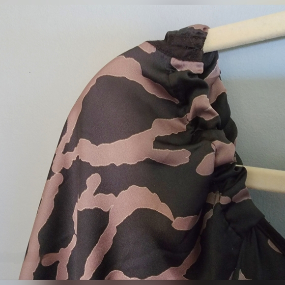 Dressy Tunic Top Size Large - Picture 5 of 6